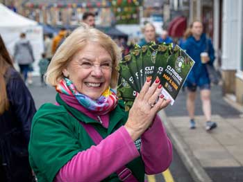 A festival friend with guide maps