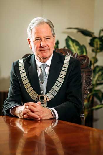 Stuart hirst mayor official