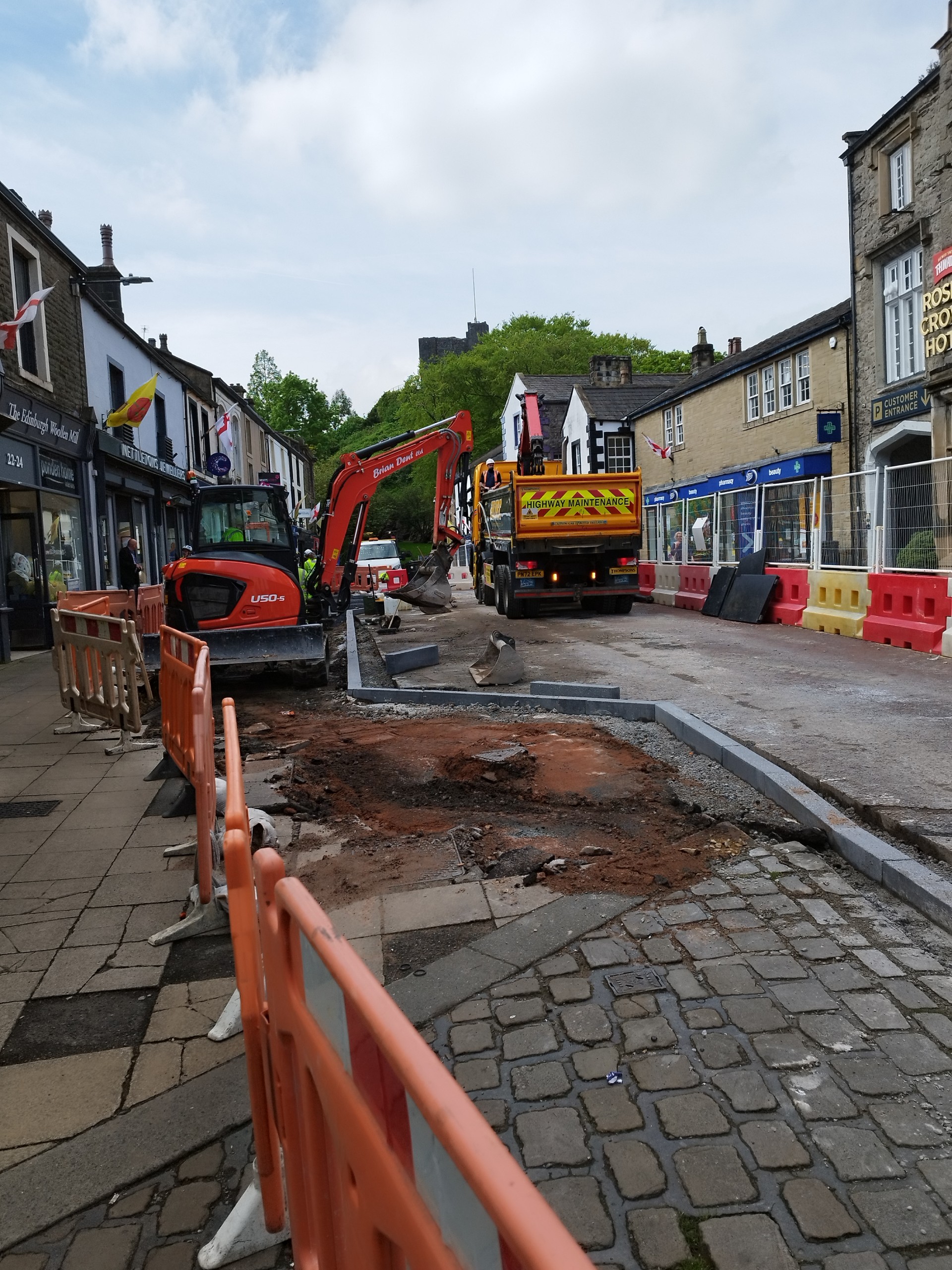 Castle street kerb edging